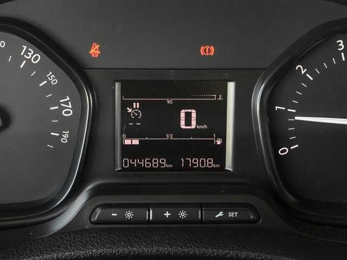 Fiat Scudo 1.5 Multitjet 100 L2