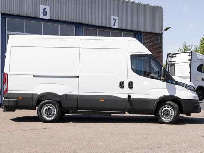 Iveco Daily 35S14E V Kastenwagen Elektro